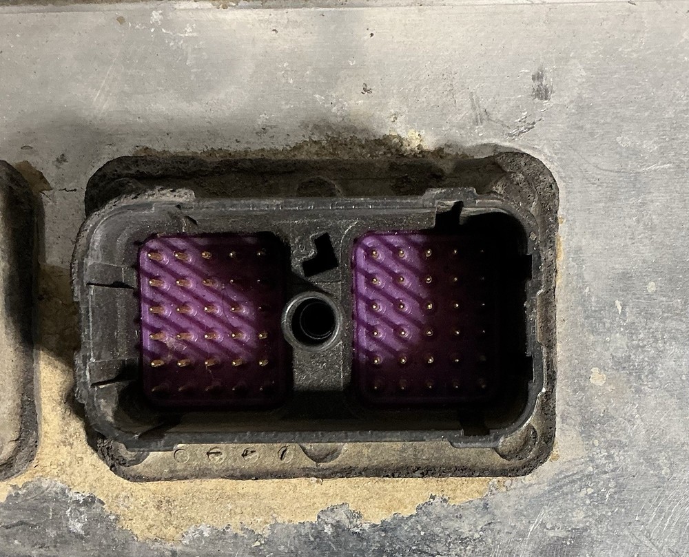 5258003 6.7 Cummins Diesel Engine Computer ECM ECU Module (*CORE*) *DENT*