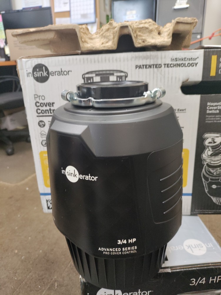 PRO COVER CONTROL INSINKERATOR GARBAGE DISPOSAL NEW
