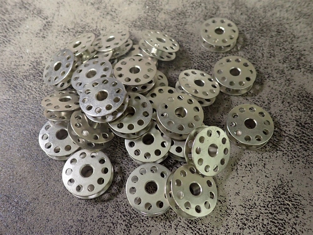 NEW 210530 Thin Style Bobbins 28 Pack (BN318)