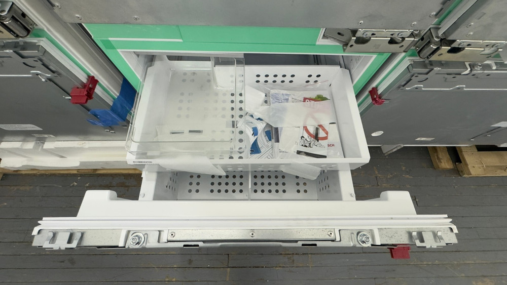 Bosch B30IB905SP 30 Inch Built-In Panel Ready Bottom Mount Smart Refrigerator