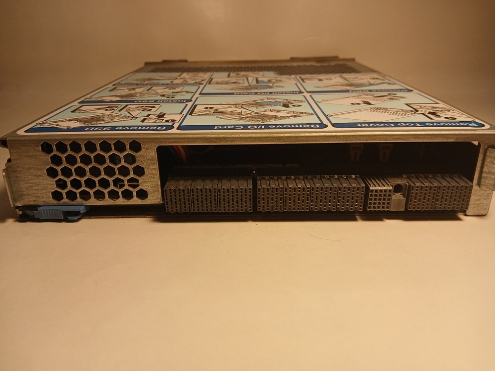 EMC 110-123-002D Storage Controller Module
