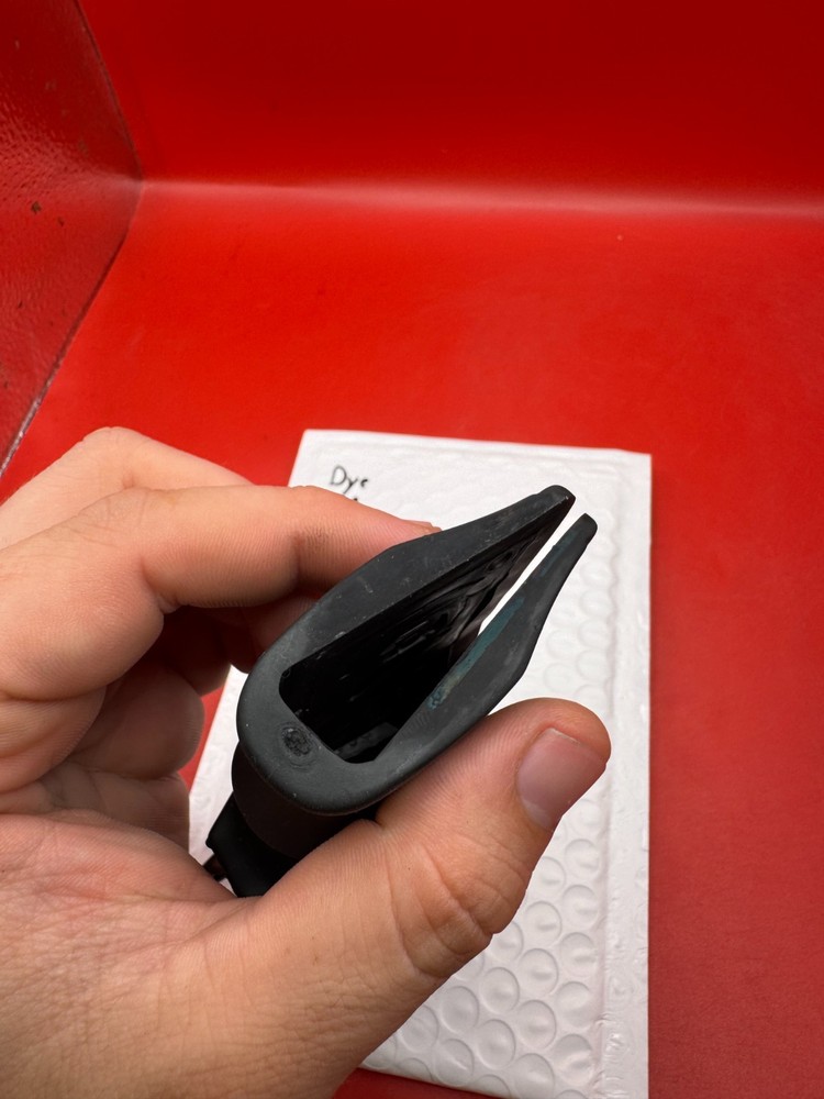 Dye DM UL Grips