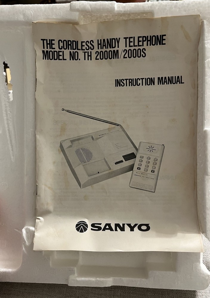 VTG 80s Sanyo TH 2000 Cordless Phone Comessence Base Intercom Read Description