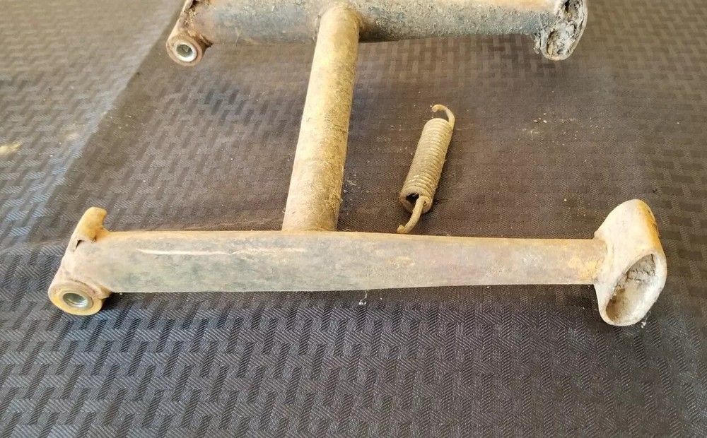 Suzuki GT185 Center Stand ♻️