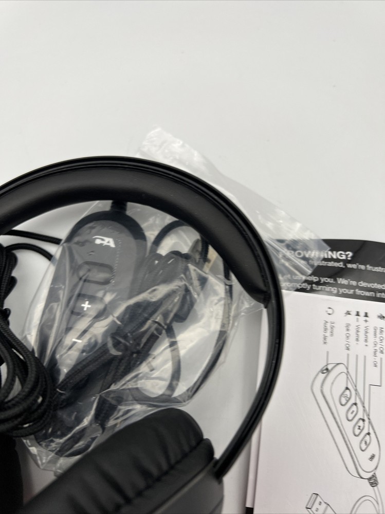 Cyber Acoustics Stereo Headset w/h USB or 3.5mm Connection USB Control Module