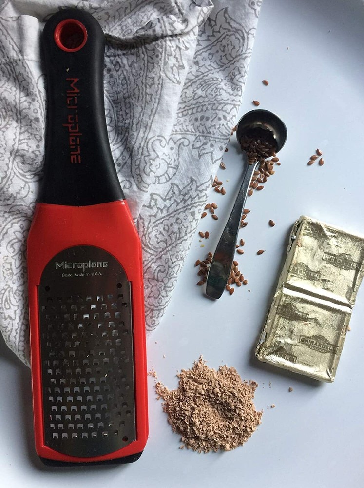 Microplane Artisan Series Coarse Cheese Grater - Red