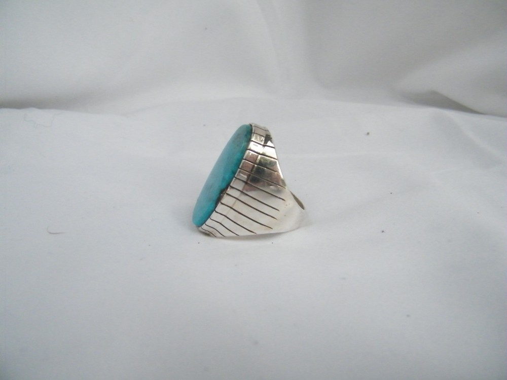 Native American Sterling Silver Turquoise Ring