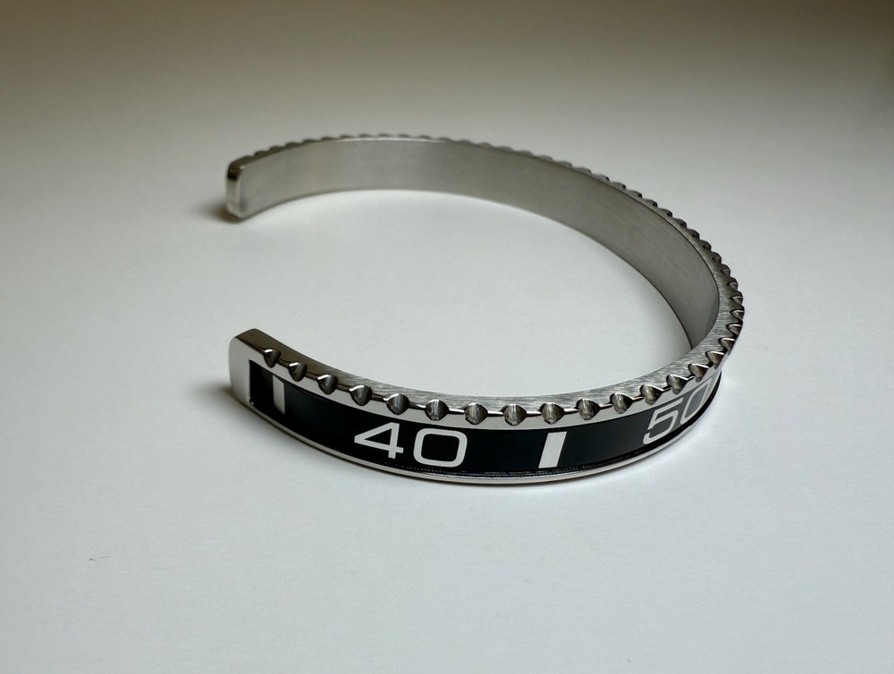 Black Bezel Bangle Bracelet Stainless Steel