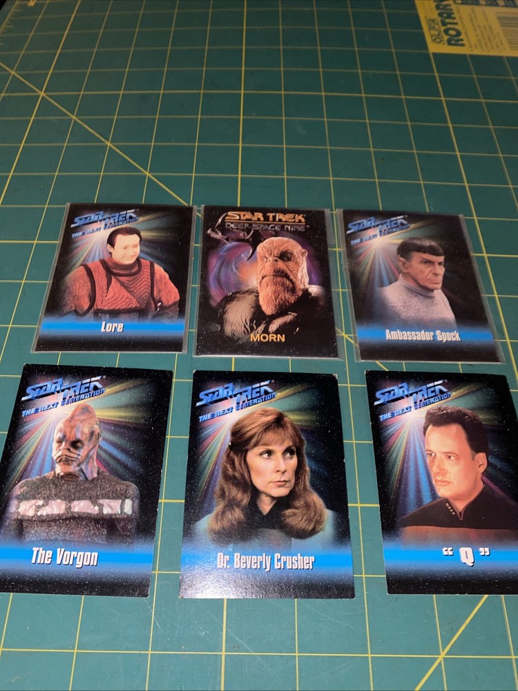 7 Star Trek Collector Cards