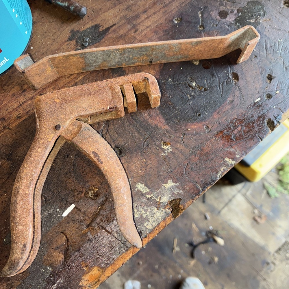 Glaziers Pair Of Offset Breakers Offset And Gun Breaker