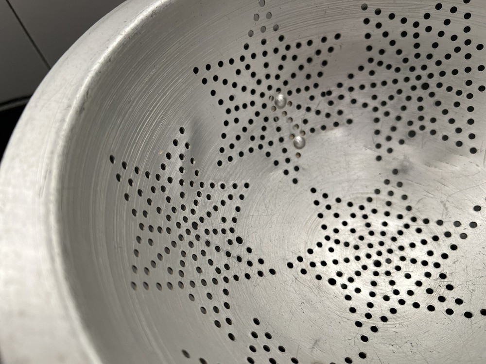 Vintage Aluminum Footed Colander Strainer Star Pattern