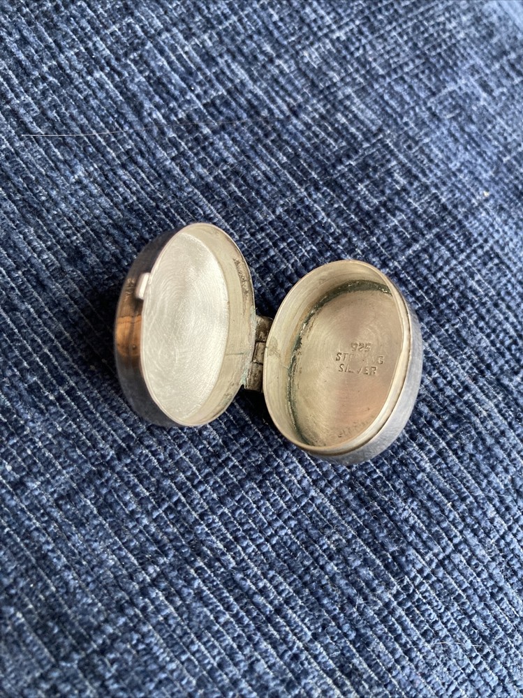 vintage sterling silver engraved oval pill box