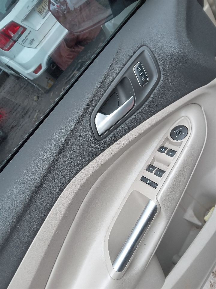 Used A/C Selector Switch fits: 2017 Ford Escape Front automatic temperature cont