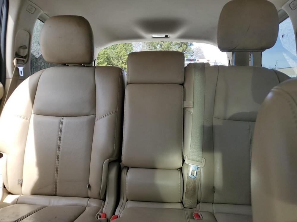 PATHFINDR 2014 Glove Box 4592585