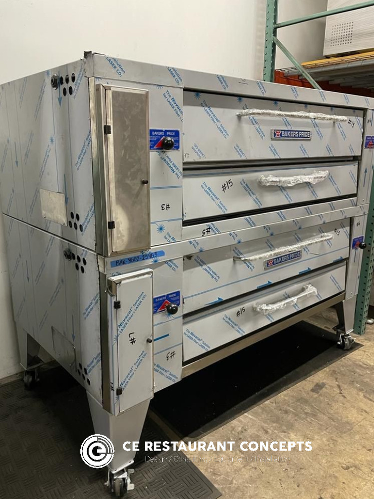 Bakers Pride Y602 - On Casters-Refurbished