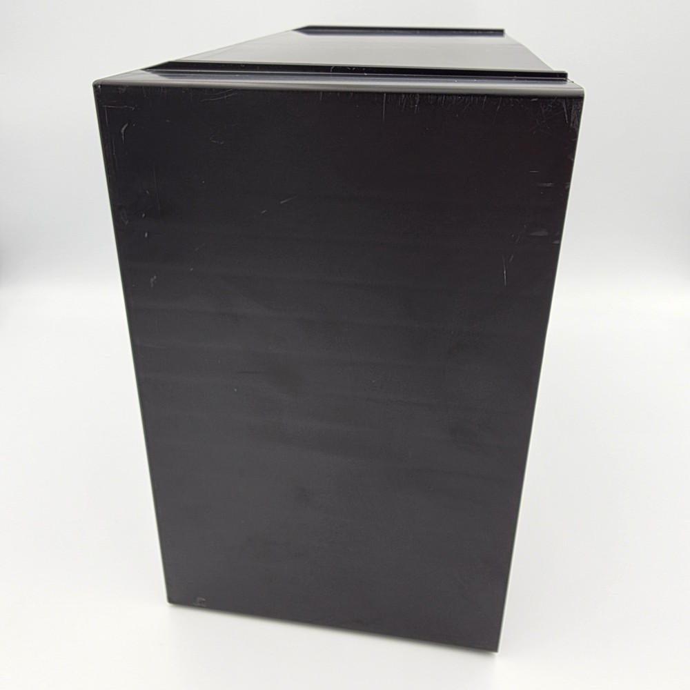 Case Logic 30 CD Hard Plastic Storage Rack Wall Mount Holder Organizer