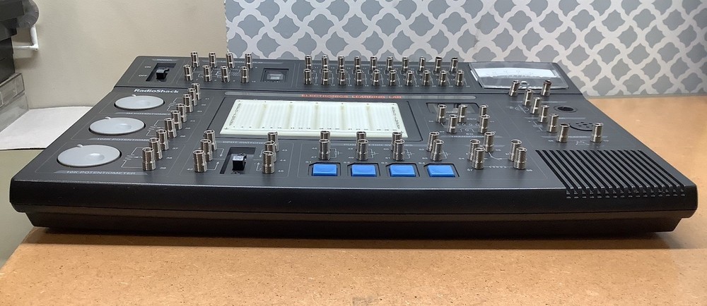 Radio Shack Electronics Learning Lab Model 28-027 - Untested - Read Description