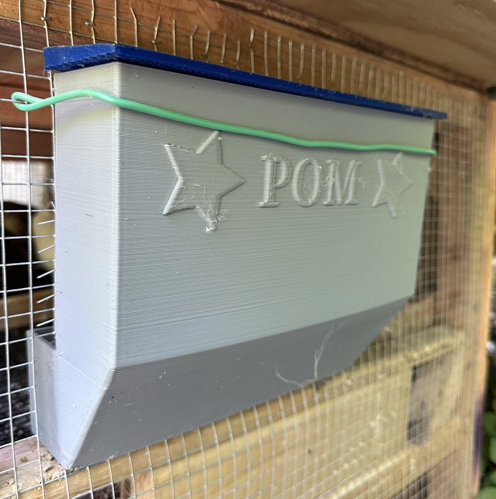 Quail Chicken Bird Poultry J-Feeder