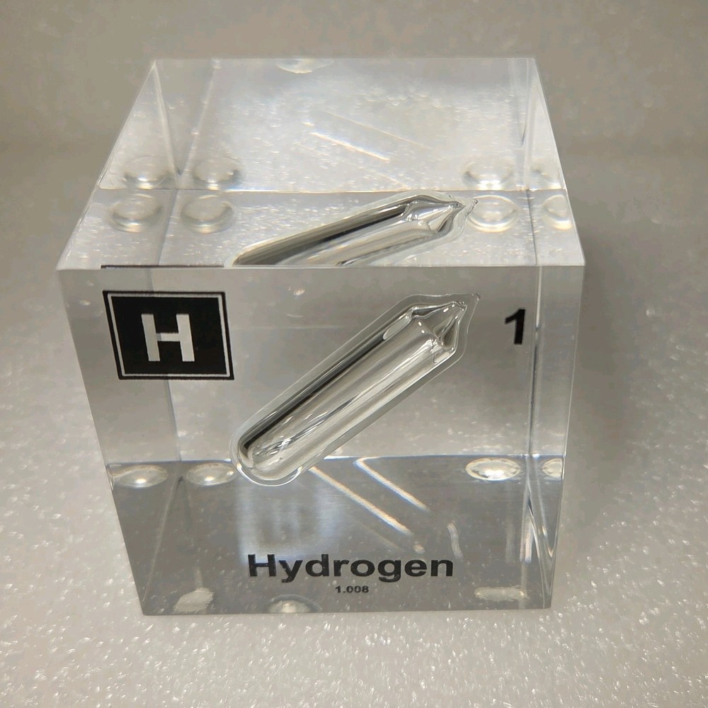 Engineered Labs Hydrogen Element Cube