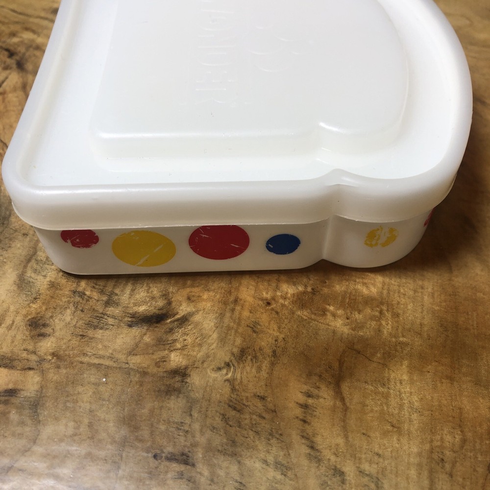 Wonder Bread Plastic white sandwich bread holder 2006 A4