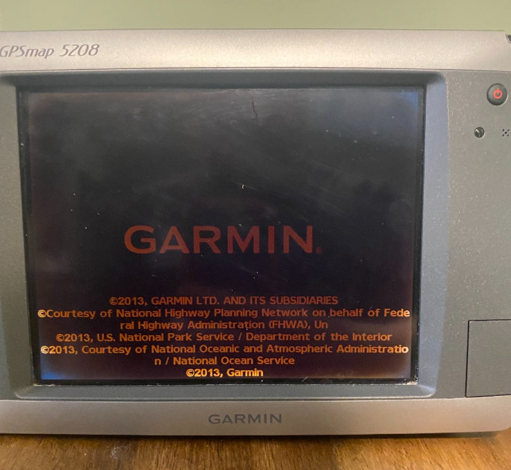 GARMIN GPSMAP 5208 GPS CHART PLOTTER RADAR FISHFINDER MFD - Read