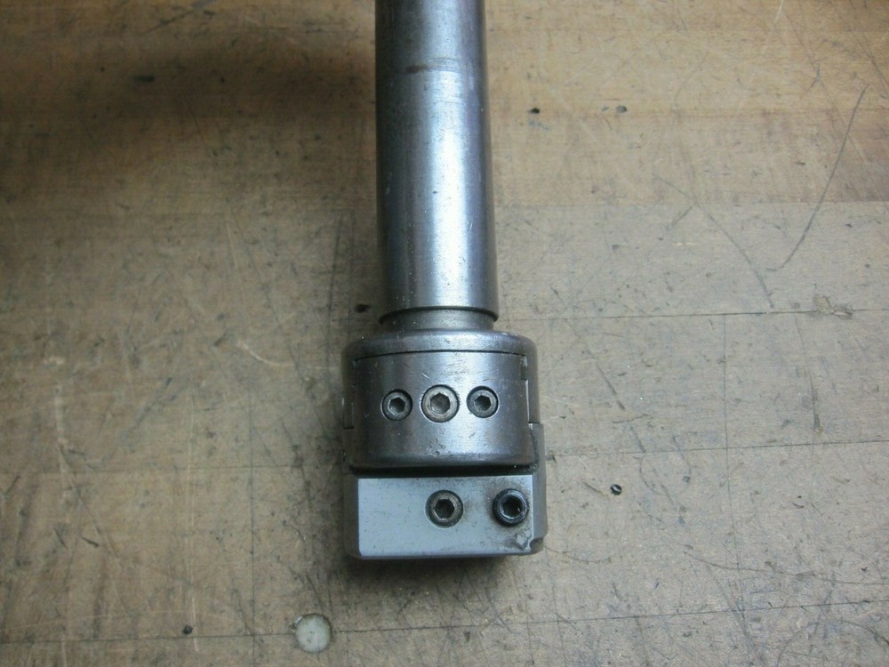 Micro adjustable boring head with 1-1/4" shank 1/2" capacity