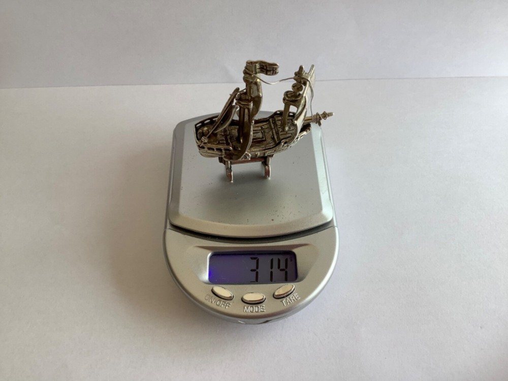 VINTAGE CONTINENTAL SOLID SILVER MINIATURE GALLON SHIP PINTA