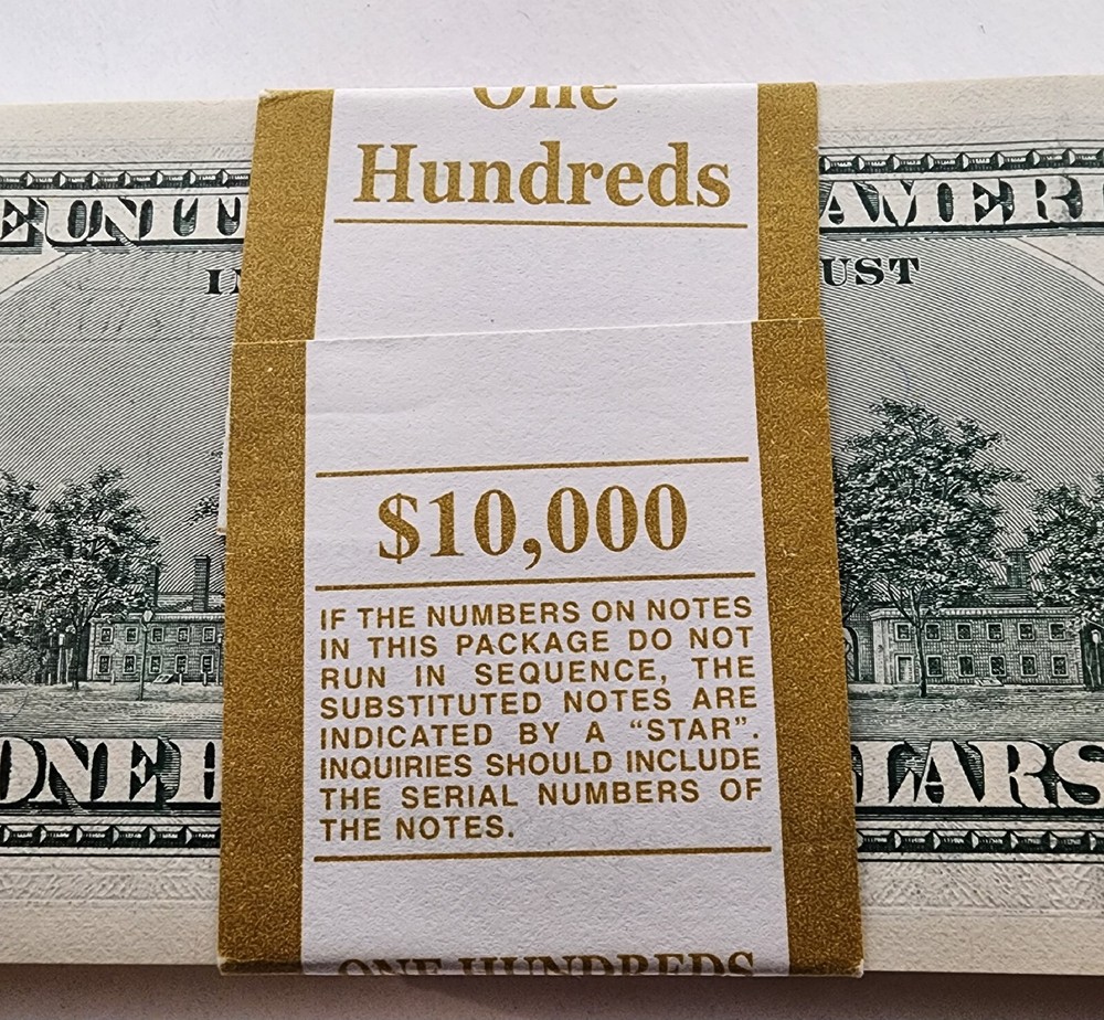(1 Bill) 2006 Series UNCIRCULATED SEQUENTIAL $100 Dollar Bill From BEP Brick