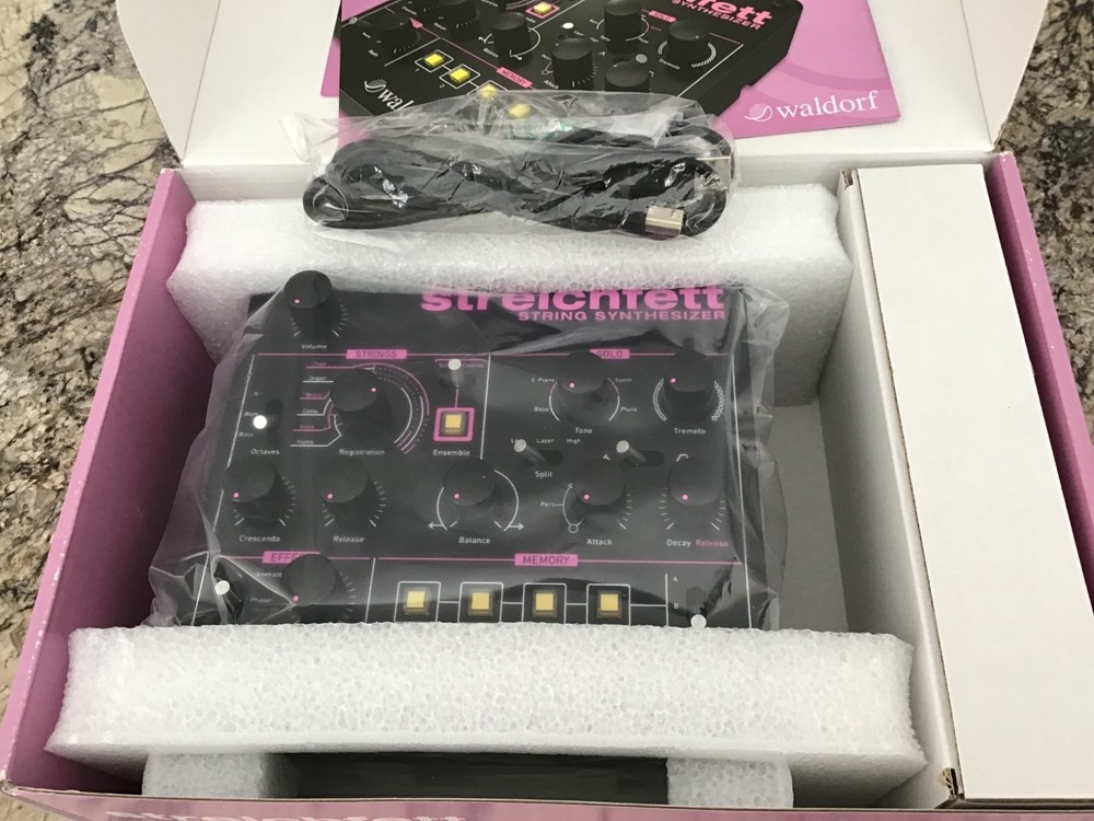 WALDORF STREICHFETT STRING SYNTHESIZER MODULE