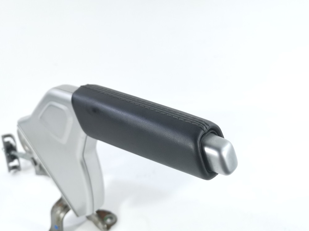 2018-2023 Jeep Wrangler EMERGENCY PARKING HANDBRAKE PULL LEVER HANDLE