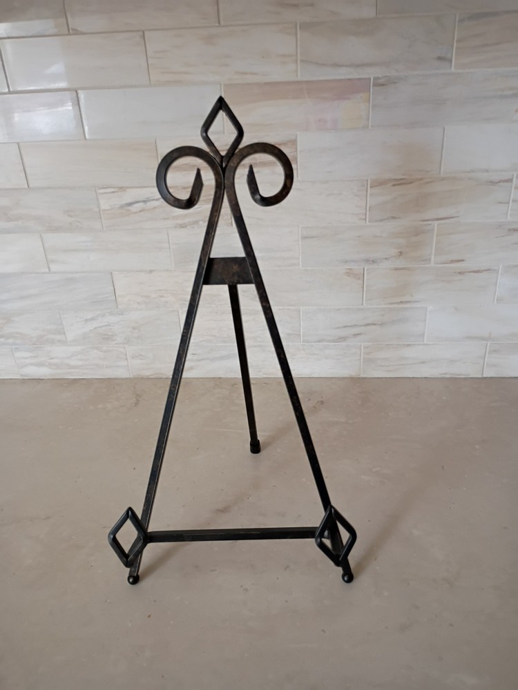 Unmarked Metal Display Easel Stand Brown Scroll 14.5 x 7 Foldable