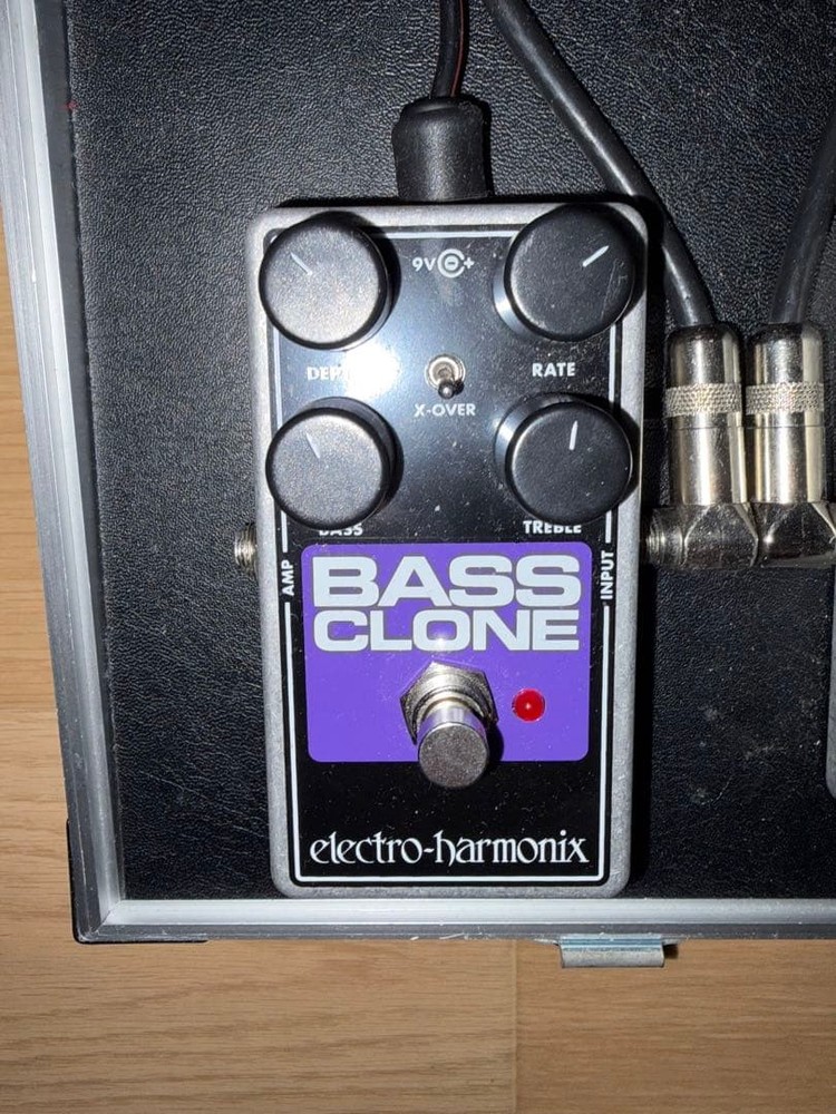 electro-harmonix BASS