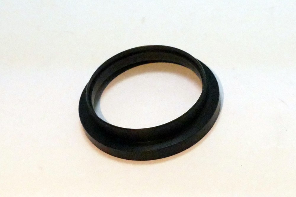 58mm female thread hood or plastic ring (single threaded)
