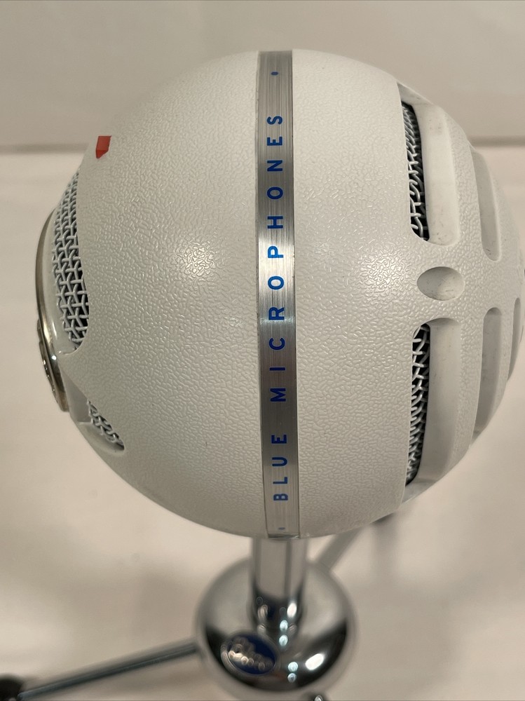 Blue Microphone Snowball USB Microphone White