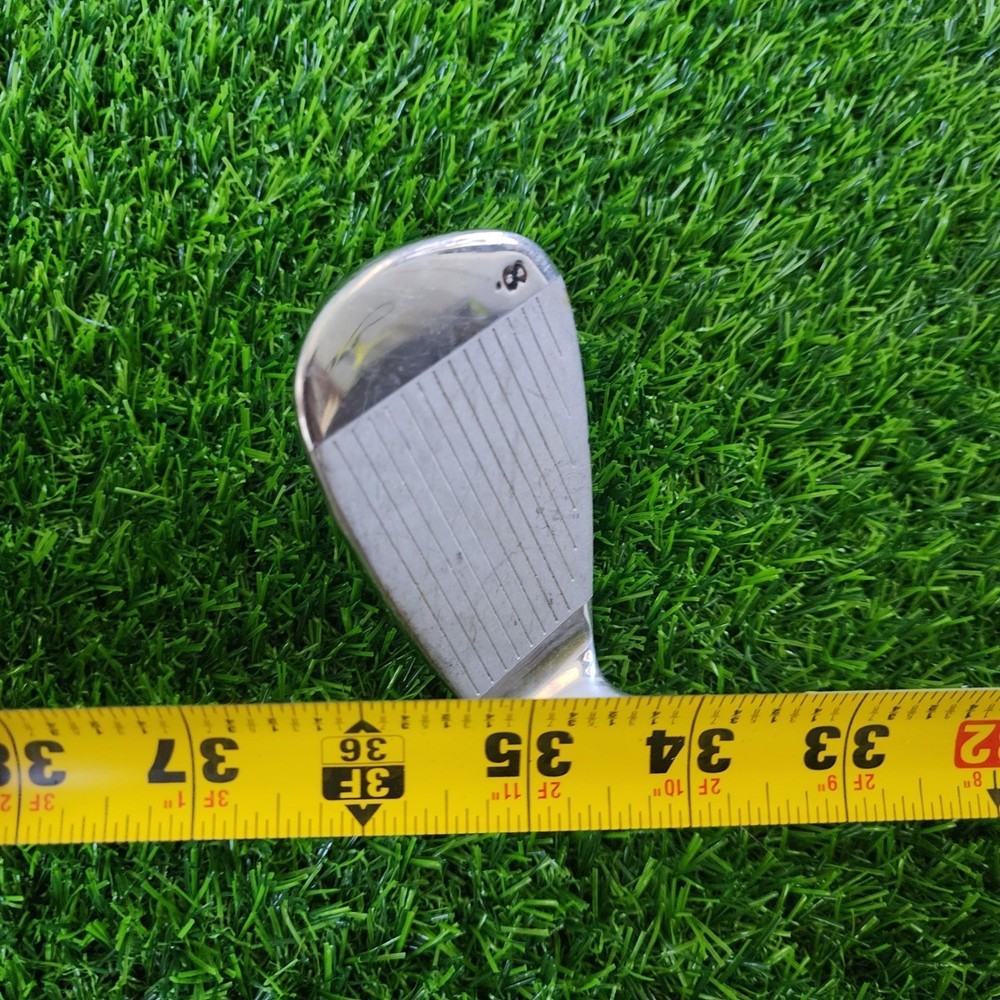 Intech Swing Trainer 8 Iron Golf Training Aid Weighted Head Right Hand Red White