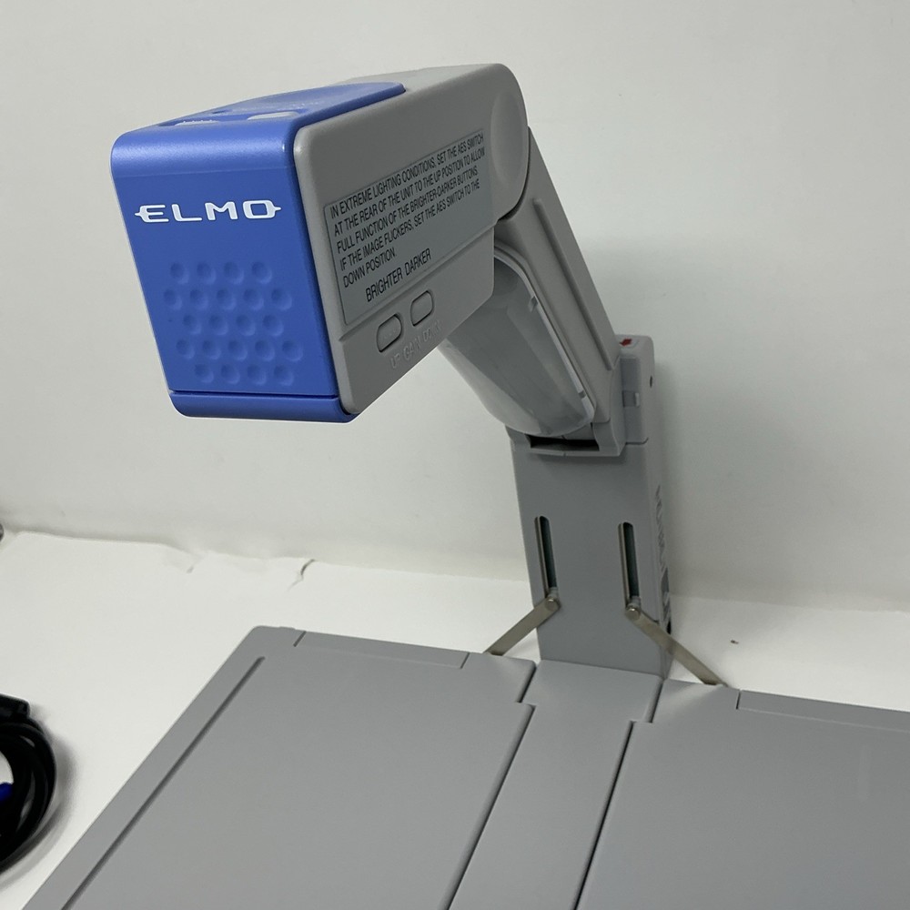 ELMO HV-110XG Visual Presenter With Case