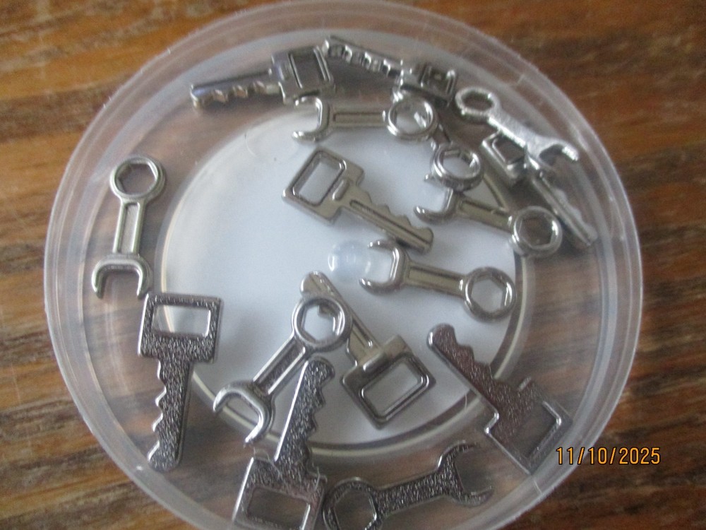 Stampin up Classic Garage Metal Elements