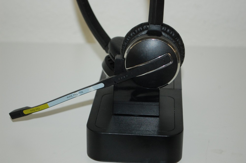 JABRA PRO 9400BS Base with Headset and Power Adapter Wireless