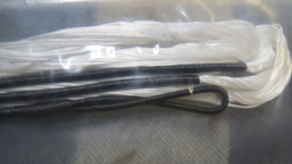 Fast Flight Recurve Bow String 70" AMO 16 Strands