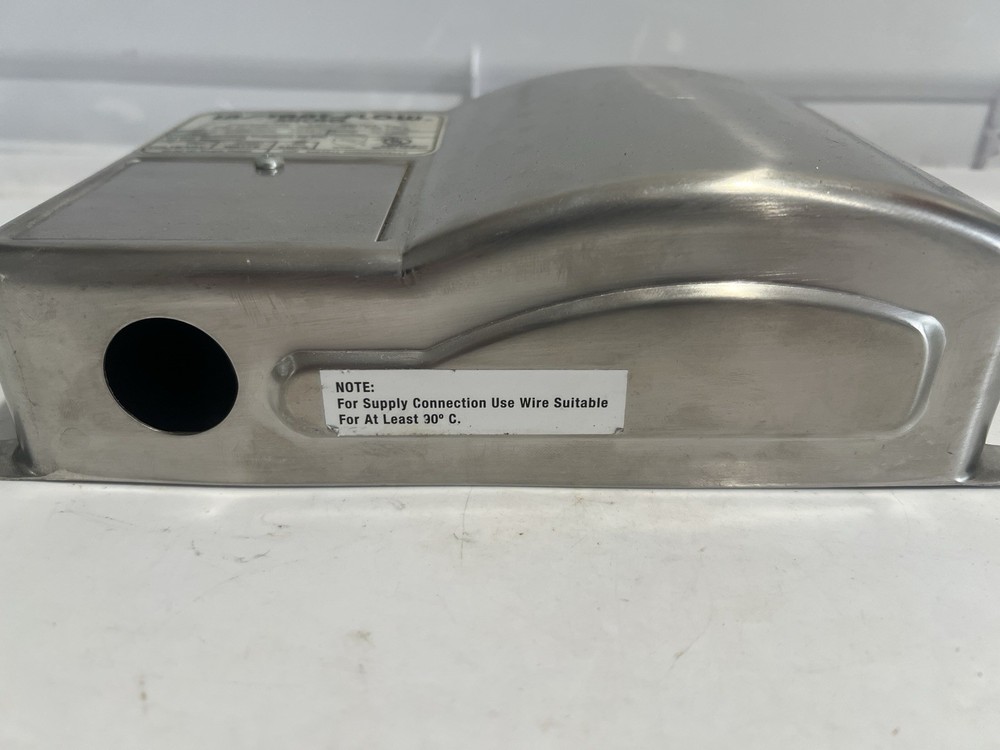 Chronomite Instant-Flow Micro M-40EW/208 Electric Water Heater 208 Volt, 40 Amps