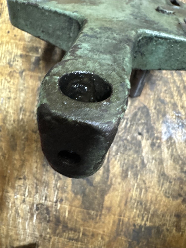 Walker Turner 900 Drill Press Cast Iron Motor Mount, Bracket & Rods DDP-111