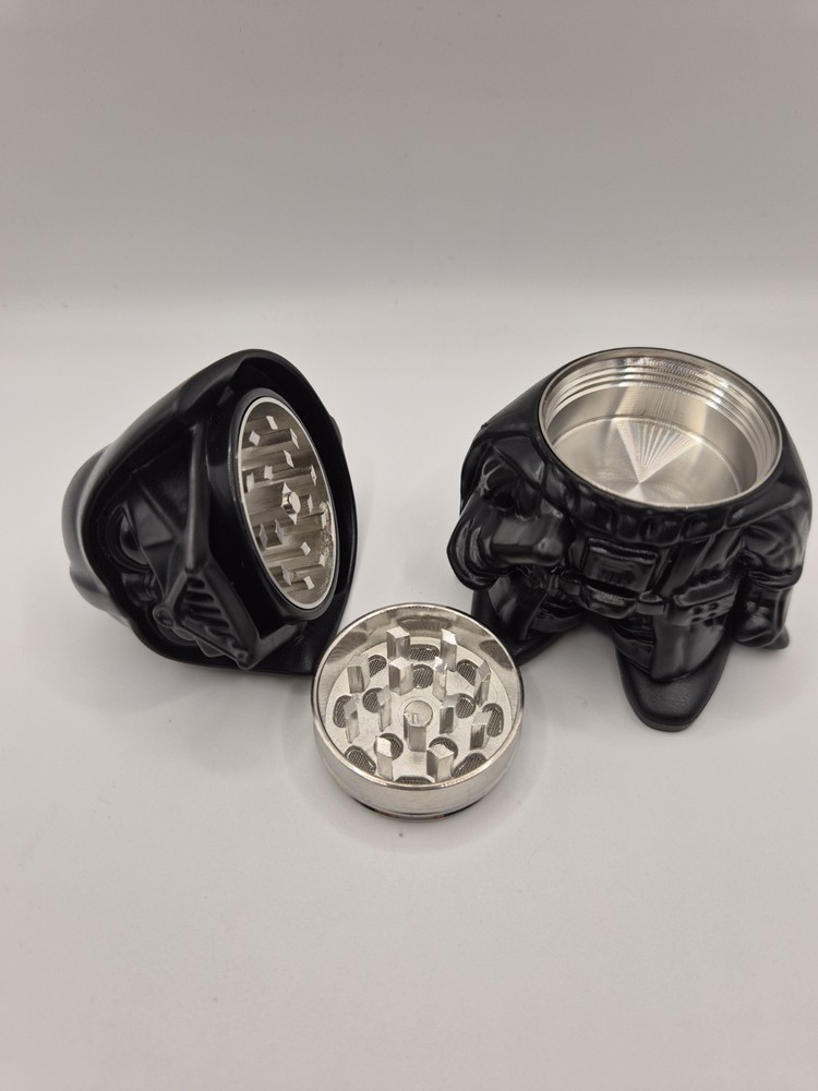 Small Darth Vadder Grinder