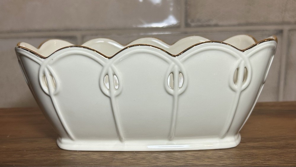 Lenox Pierced Ribbon Laced Dish