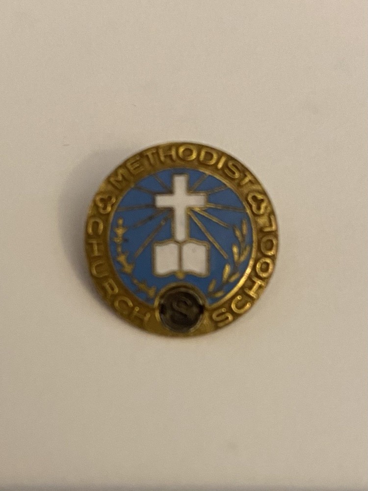 Methodist Church School Lapel Pin P169