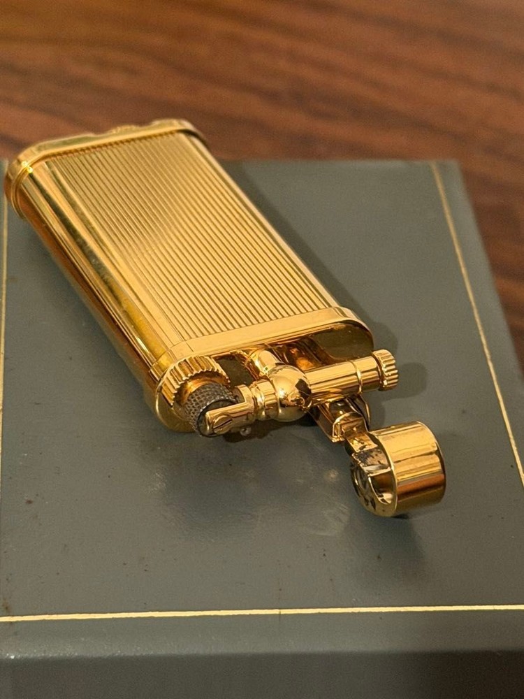 Dunhill Hammer Gold Stripe Roller Gas Lighter Used