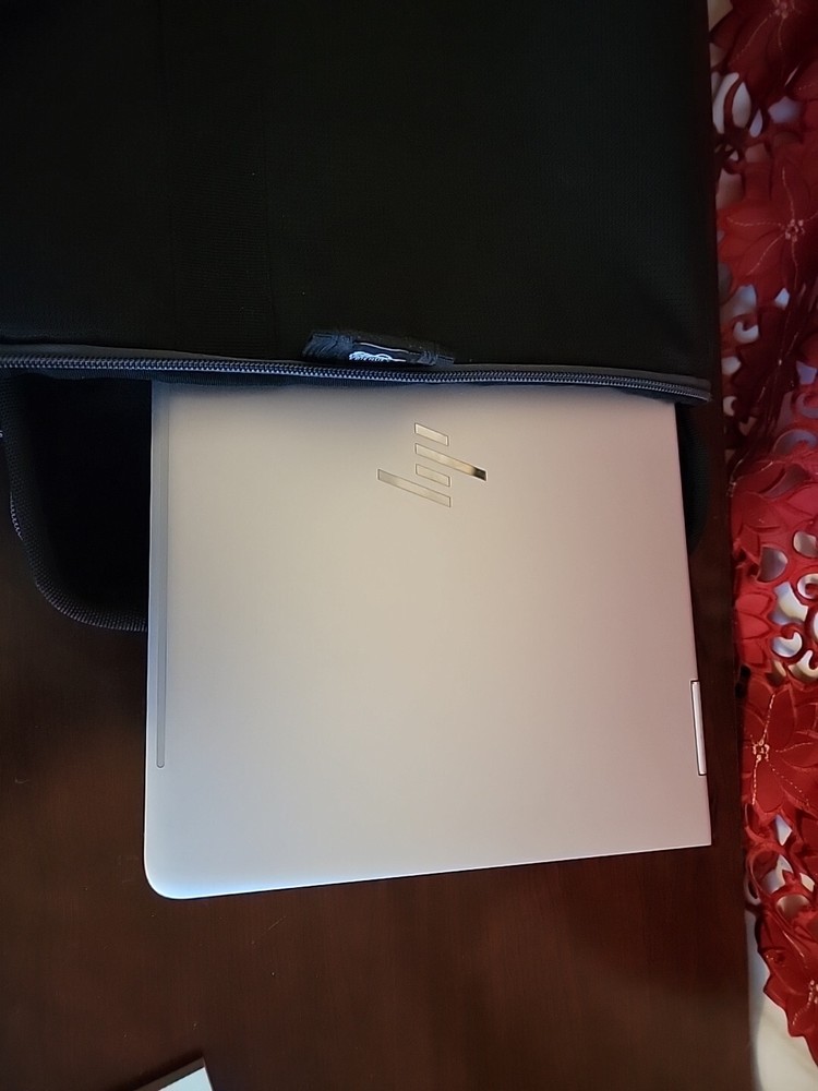 EQUINOX Laptop Computer Bag 17" Black Classic Side Load, Check Point Friendly