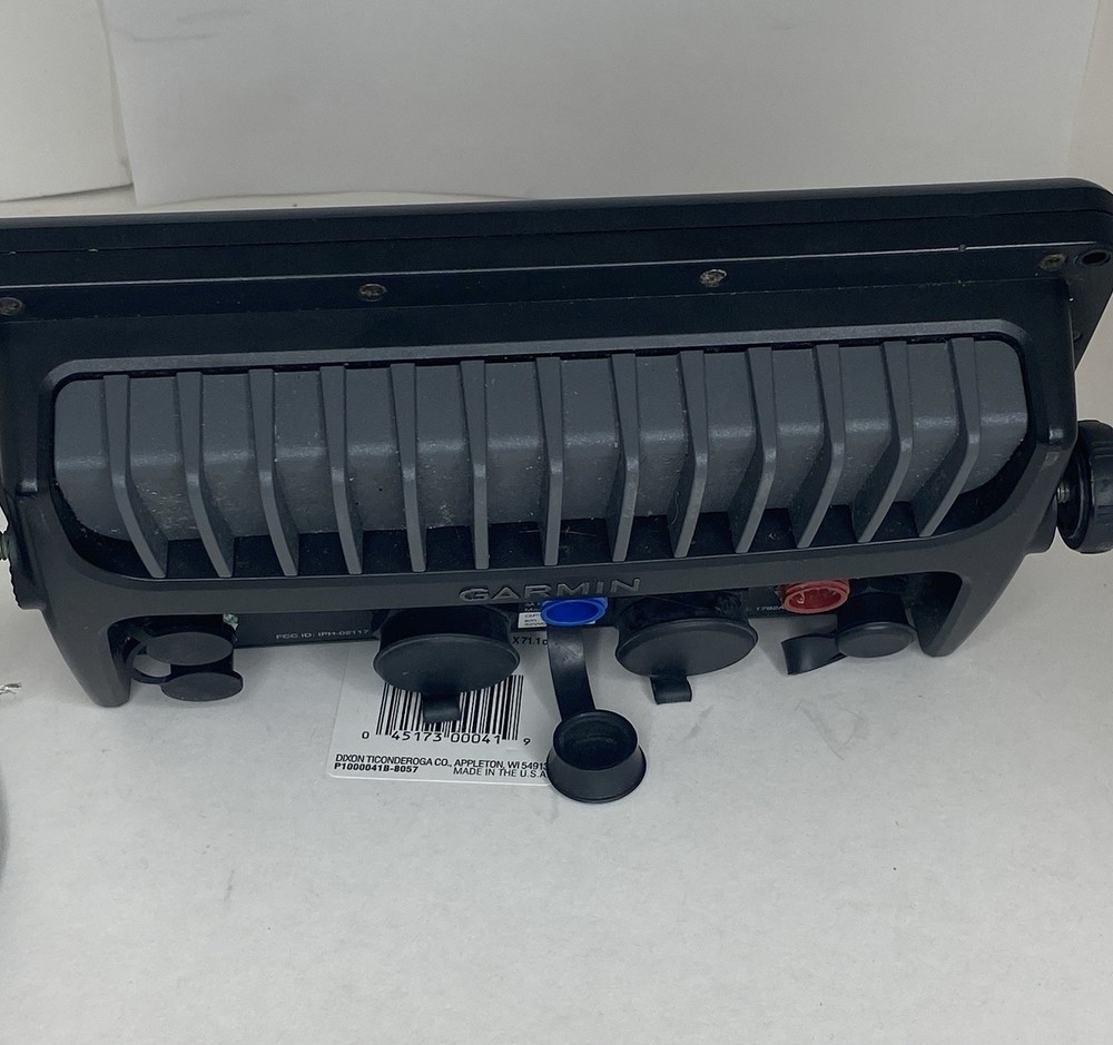 DEFECTIVE Surface damaged Garmin GPSmap 741XS GPS Chartplotter Multifunc G3D
