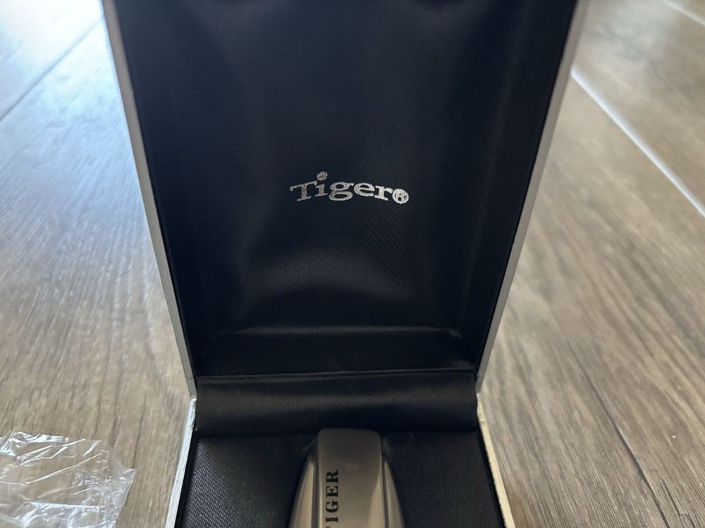Tiger™ Classic Vintage Single Torch Pocket Lighter Gray With Multi Tools READ