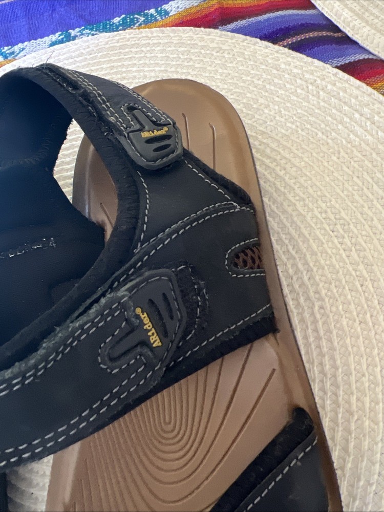 ARider Unisex Sandals Size 10