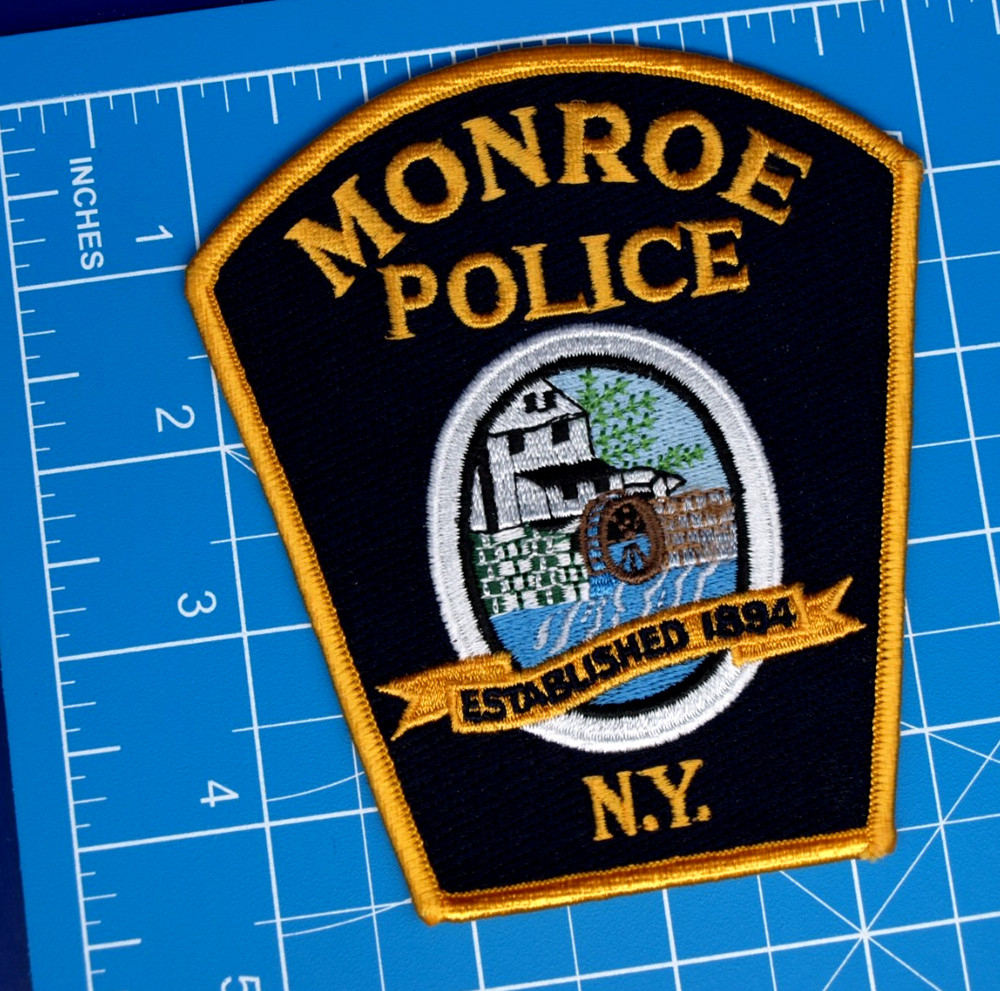 Monroe New York Police patch-Bin A3